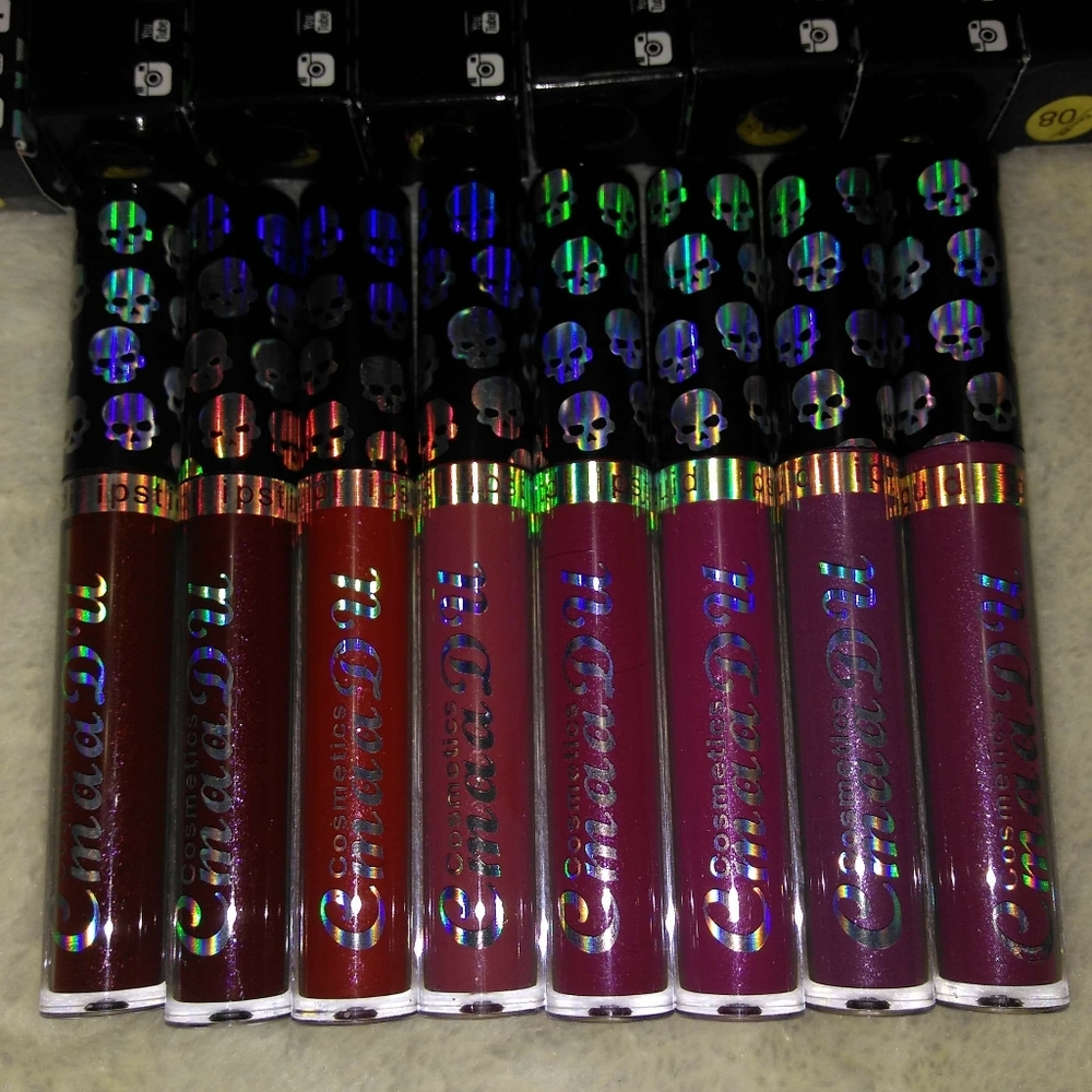 Lipstick - Picture 4 of 6